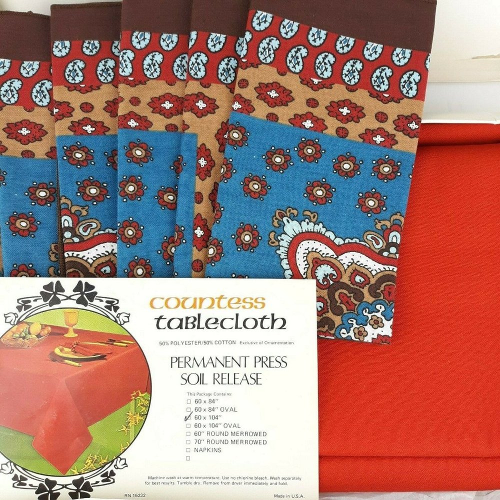 Vintage Fall Tablecloth Napkin Set